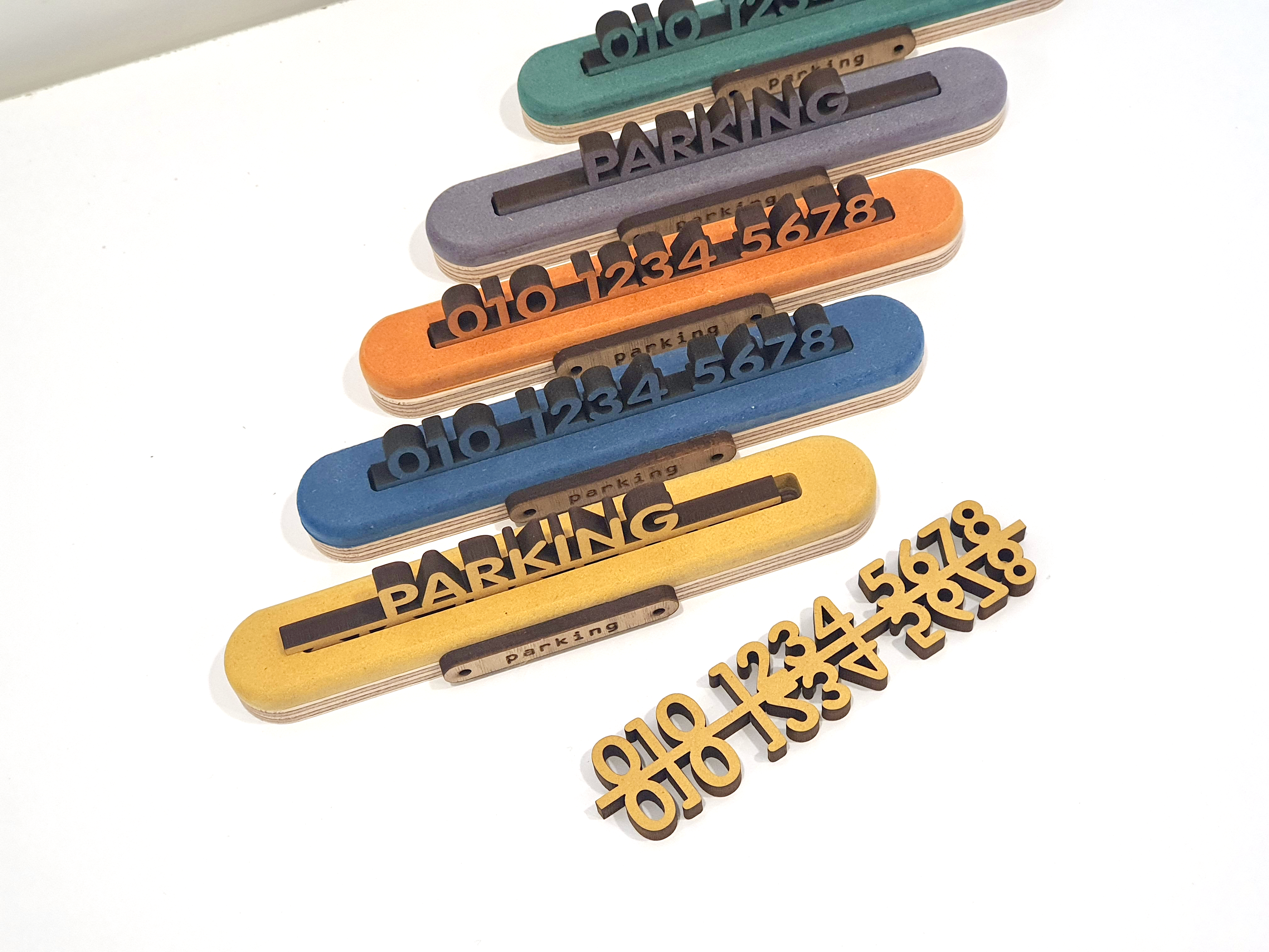 [듀얼 주차번호판] 내가 운전할 땐 휙-돌려 내 번호로 남기세요!