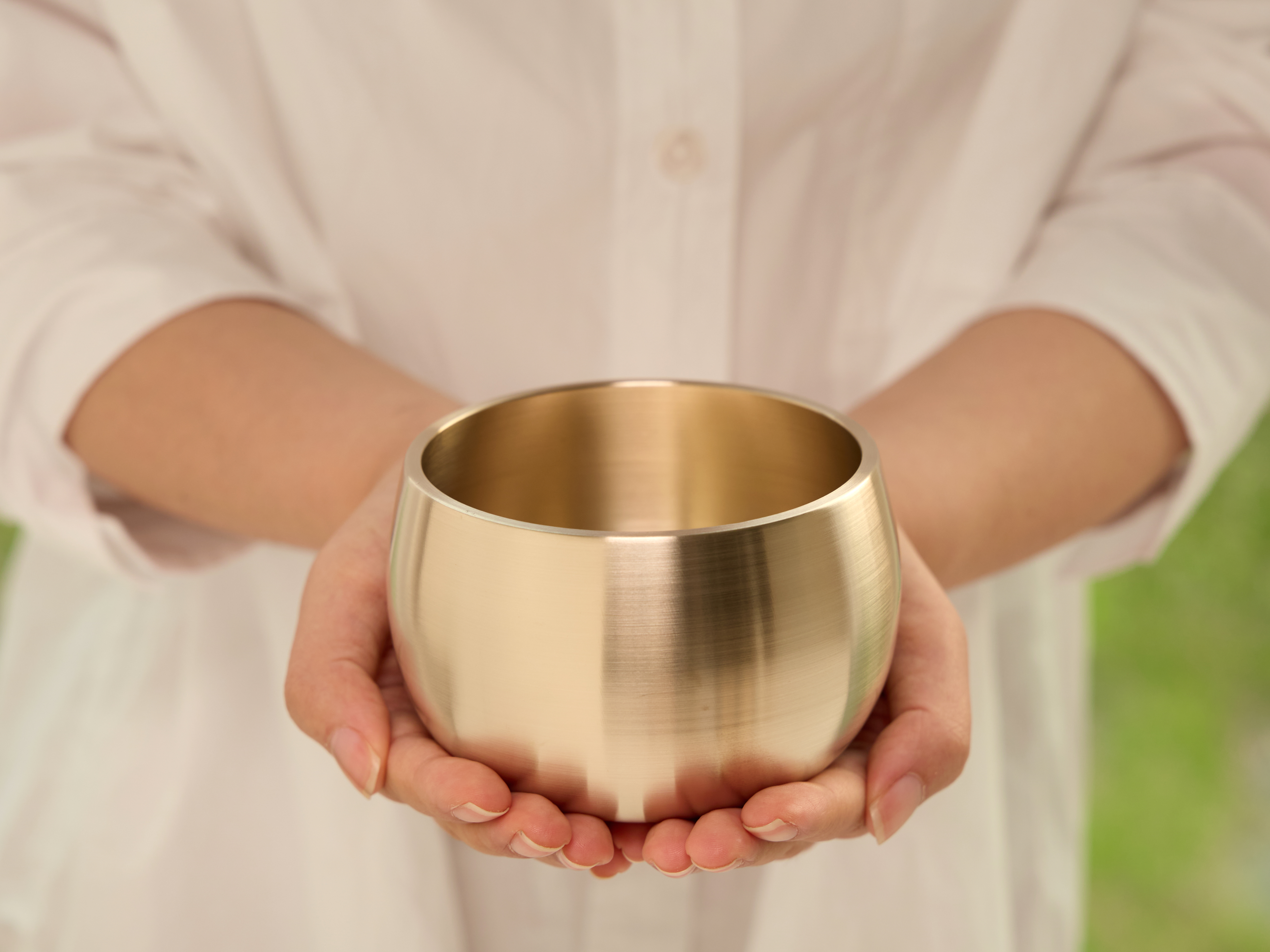 Handcrafted by Master Lee Jong-deok Korean Healing Instrument [Korean Singing Bowl]
