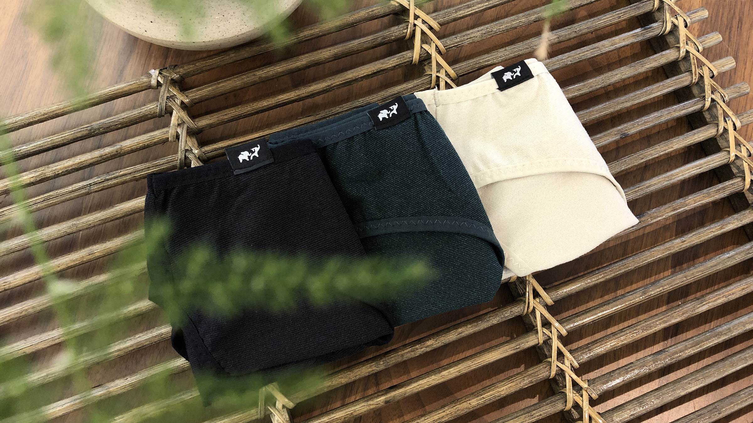 종이의 혁명! 식물성 100% 닥나무 종이 섬유 팬티 & 홈웨어가 왔다!