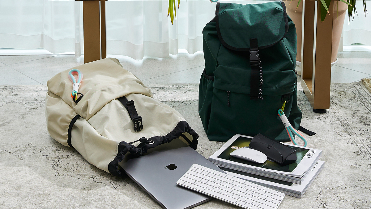 Parachute fabric string backpack built to last 10 years for mobile vendors