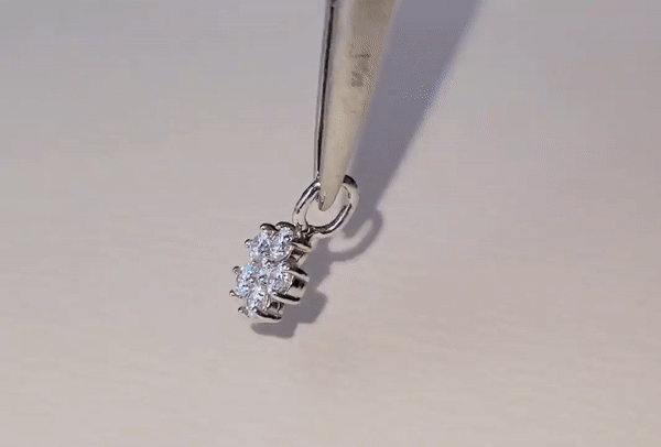 펜던트 gif 2.gif