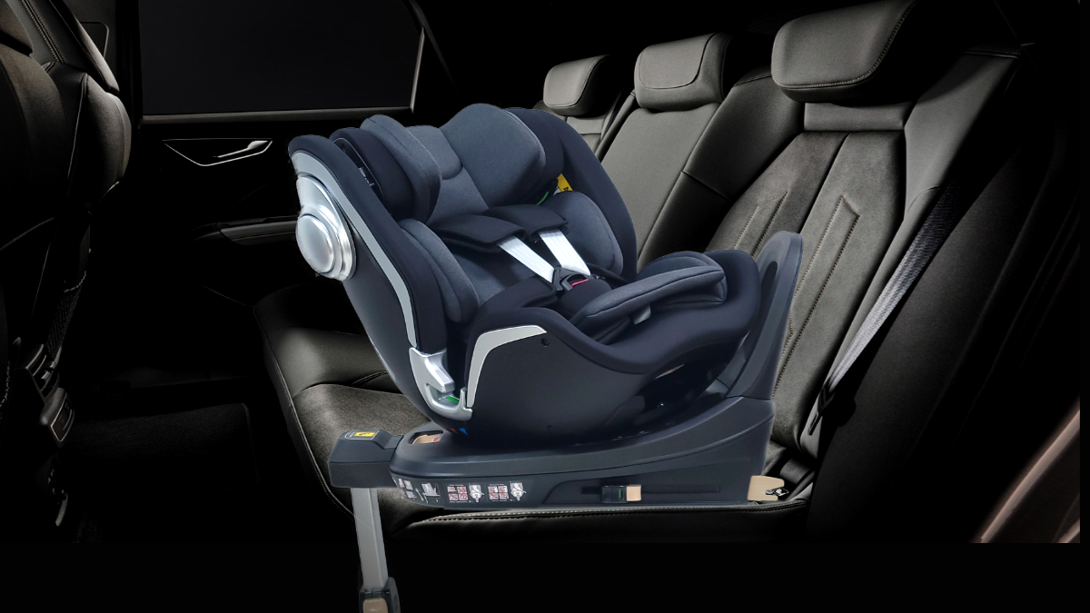 Stay comfortable all year with heated and ventilated seats! Memory Foam 6-Layer Protective Car Seat
