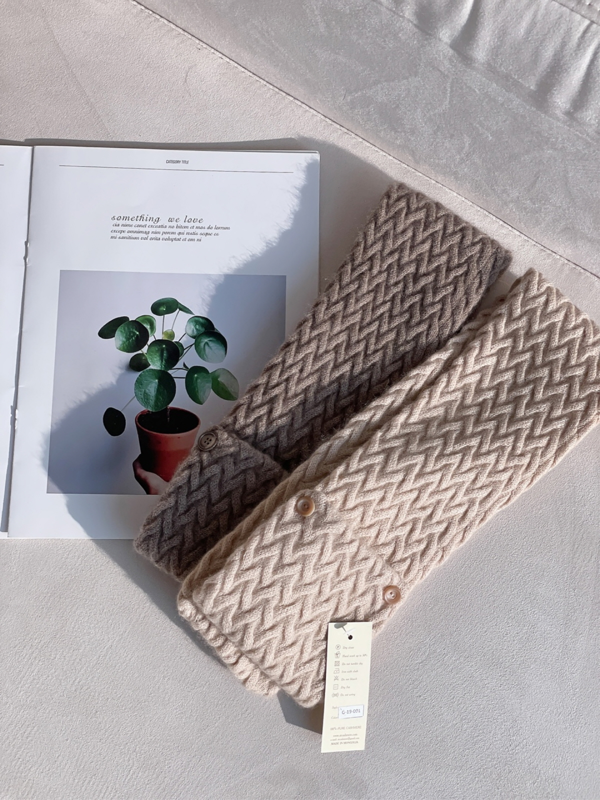 蒙古100%羊绒，轻盈又温暖的围巾与帽子