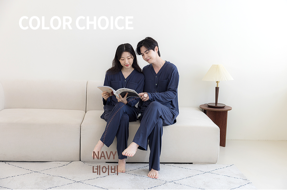 wintercouplepajamas13.png
