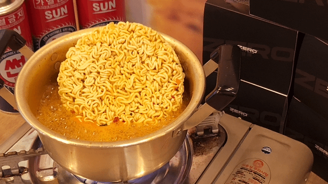 KakaoTalk_20231121_131407970_09.gif