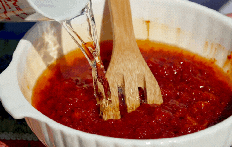 문득 생각나는 맛있는 떡볶이.gif