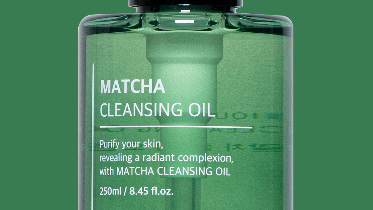 
Say Goodbye to Sebum in Just 1 Minute! Gentle Vegan Matcha Cleansing Oil Clinically Proven
