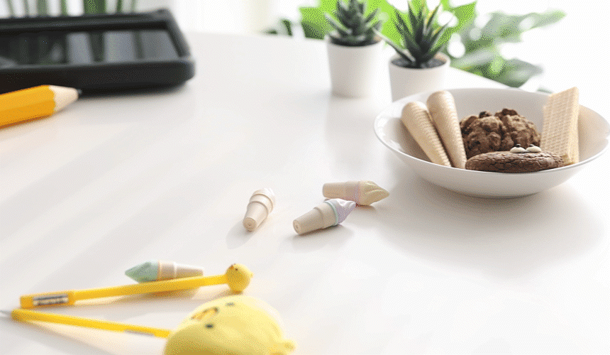 IMG_0972 신문내려놓는슬로우2.gif