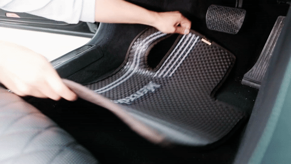 32. 간편한 장착방법.gif