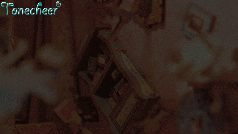 앨리스_자세히보기02.gif