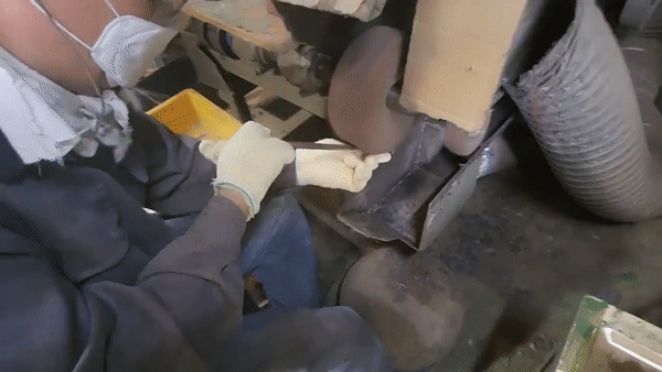 ezgif.com-video-to-gif (36).gif