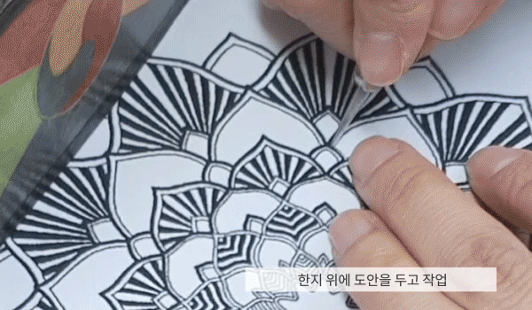 d_4_02.gif
