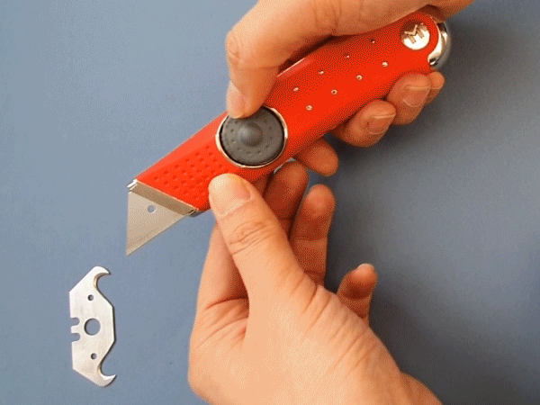 d_8_13.gif