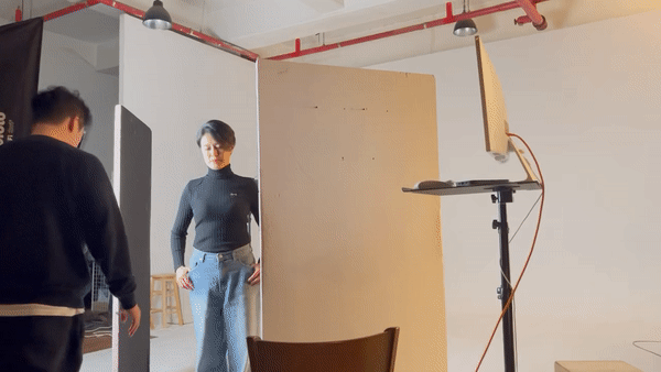 ezgif.com-video-to-gif (35).gif