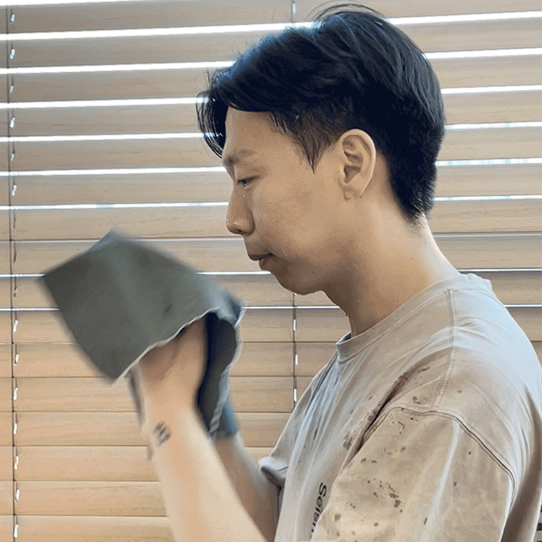 Washing_Face_10mb.gif