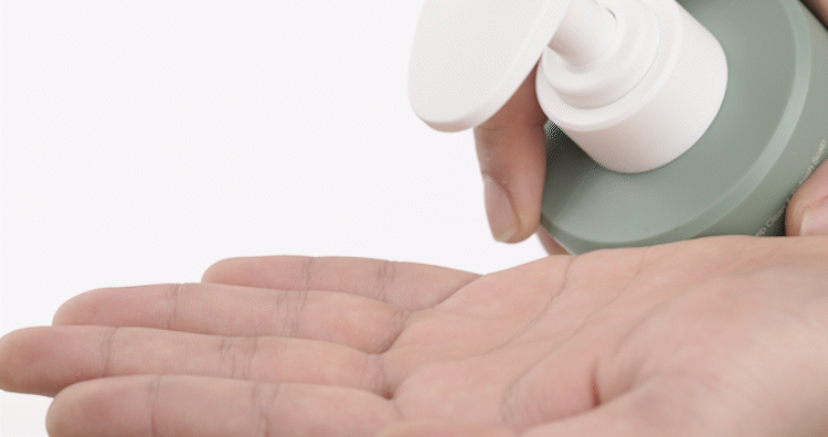 샴푸 제형을 보여주는 움짤.gif