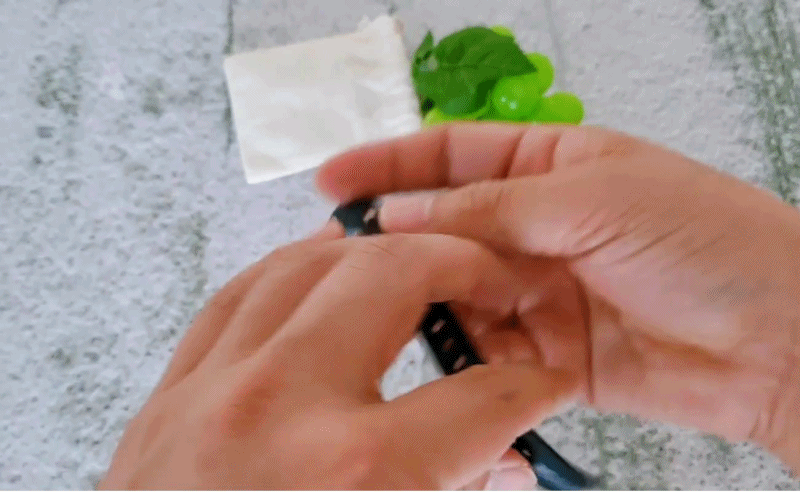 언박싱 0 착용.gif