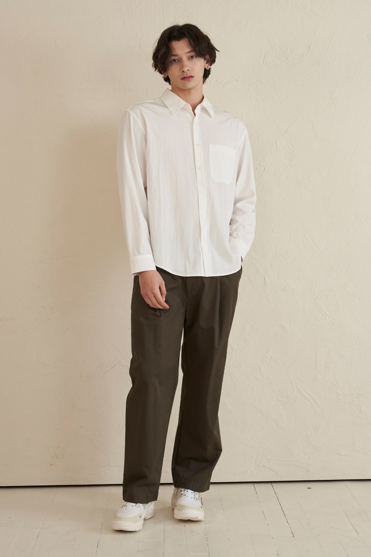 ZE1SH111_WHT_1200 (1).jpg