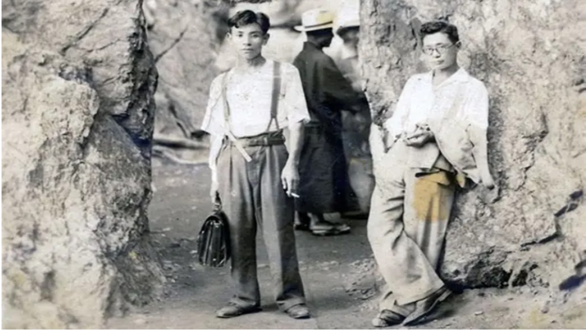 桐生さんの先々代とお弟子さん.jpg