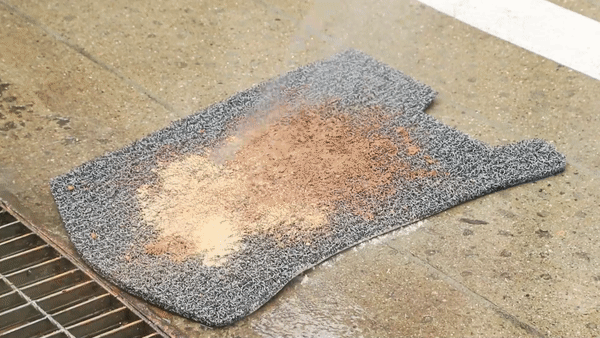 29. 니즈3 번_코일매트 물청소.gif