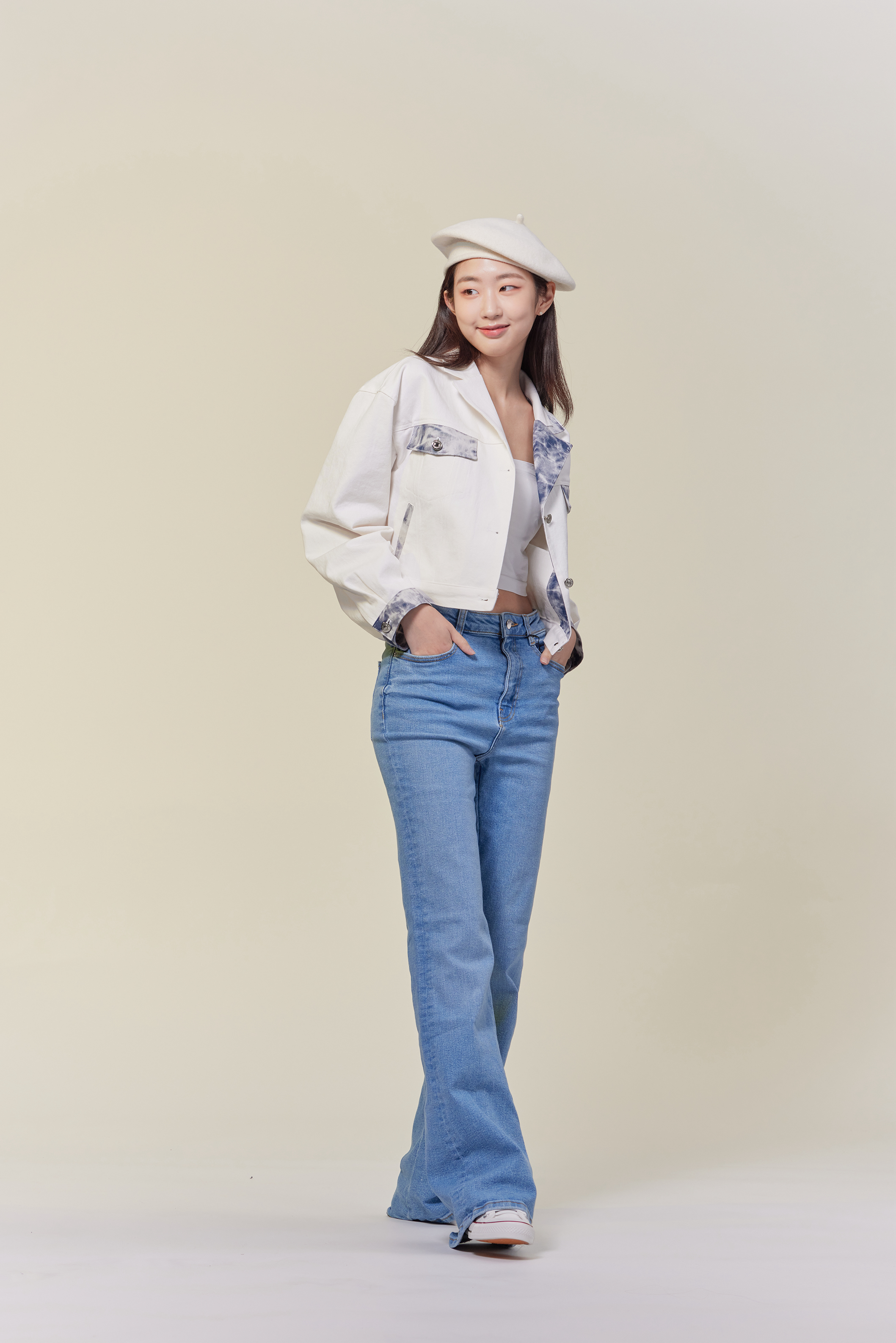 0214_ARTI3268 복사.jpeg