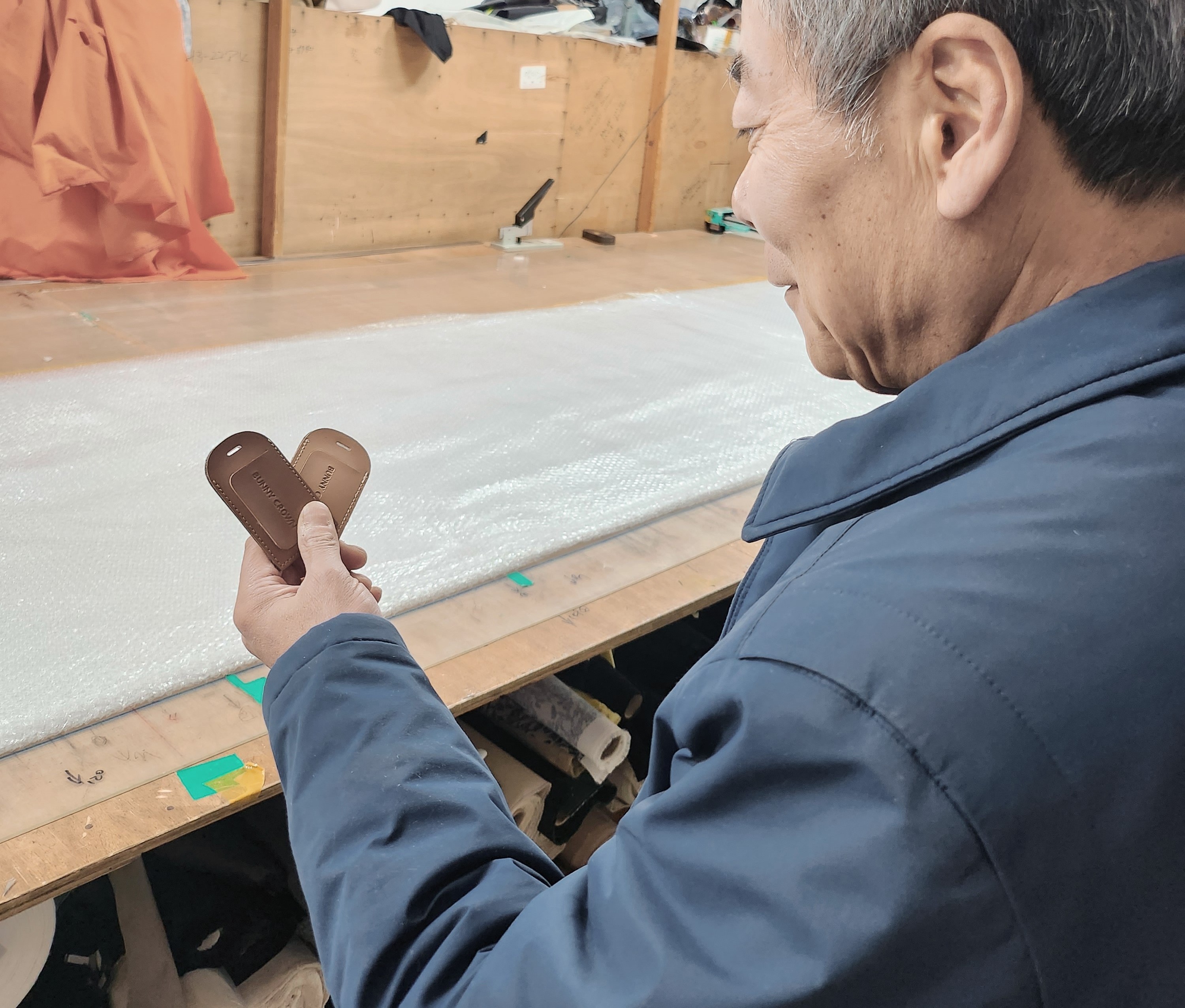 공장 사장님.jpg