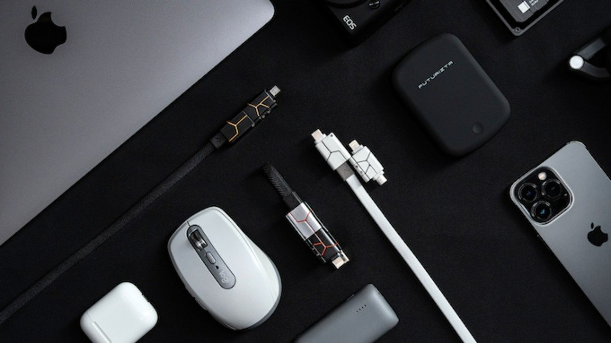 올라운더 케이블에 240W를? 데이터전송도 10GB? Zeus를소개합니다