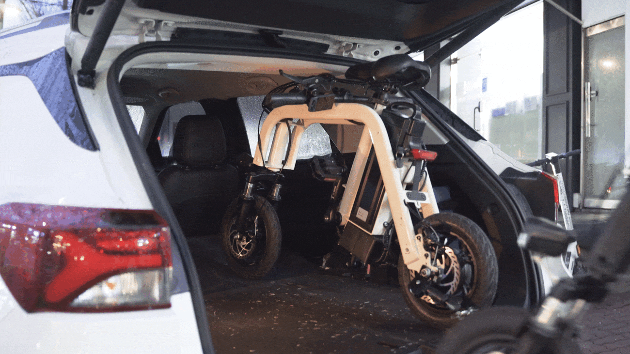 240221__01_11-ezgif.com-optimize.gif