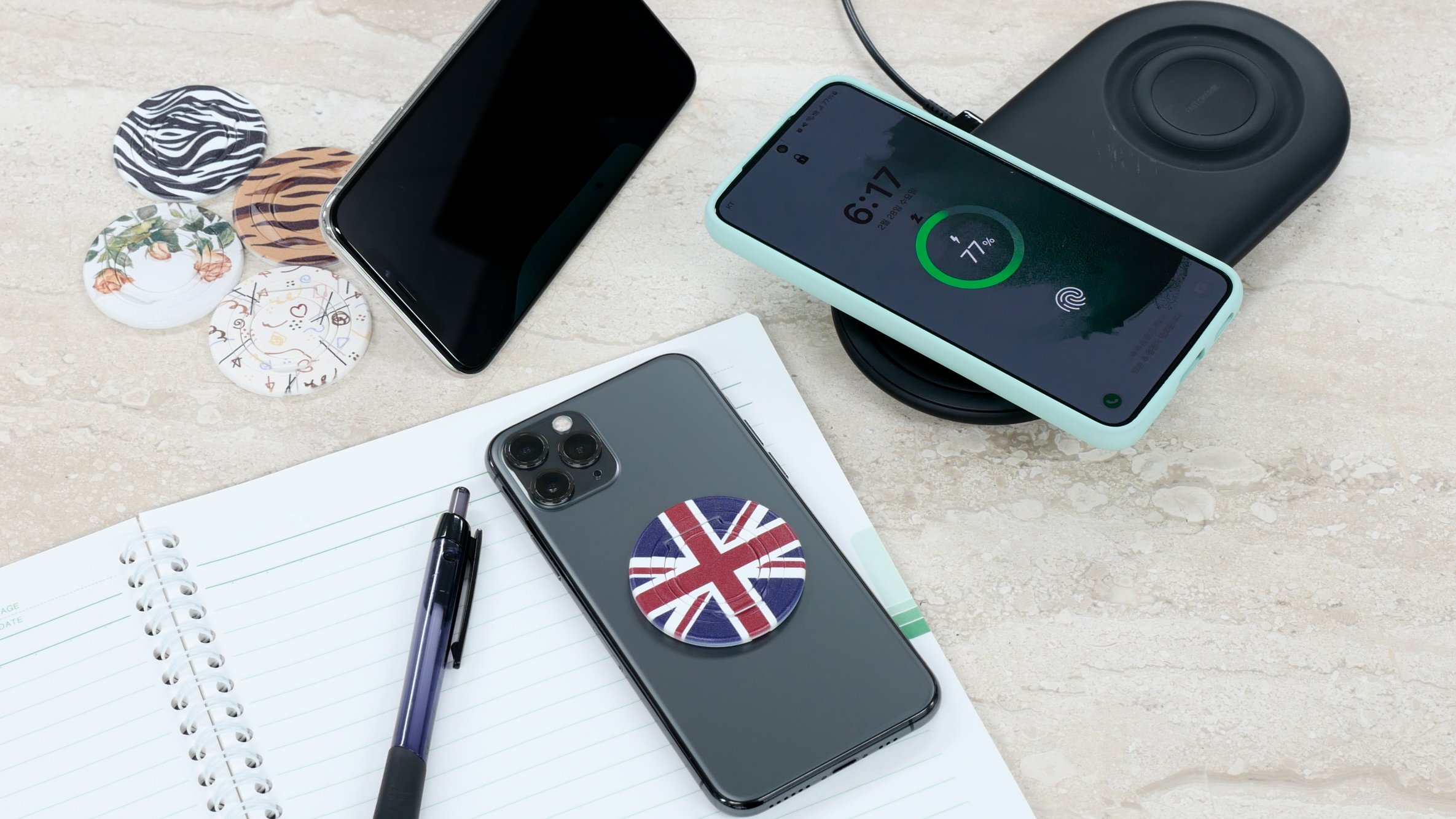 [专利] 支持无线充电，握感舒适的超薄智能手机环支架