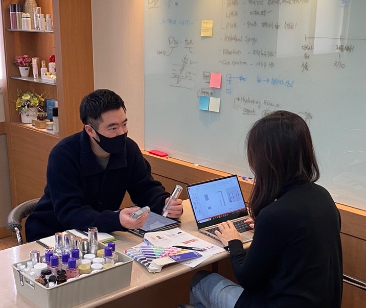 회의장면4.jpg
