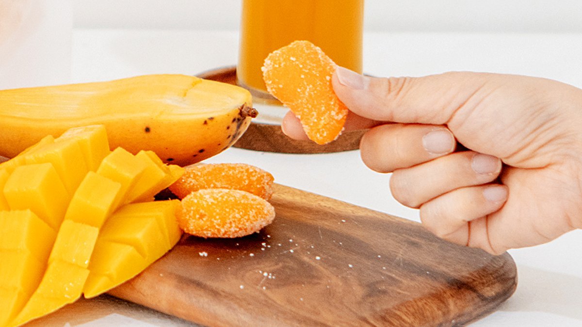 用泰国优质芒果制成的甜蜜干芒果与果冻！还赠送零食！！