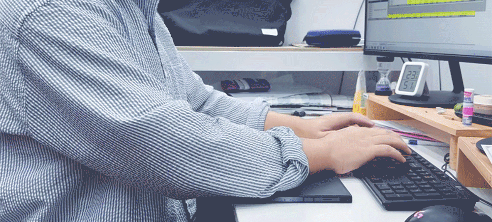 1인트로(8)본문인트로_03.gif