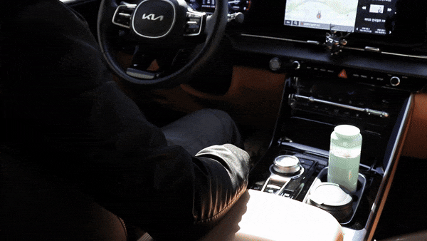 차안에서.gif