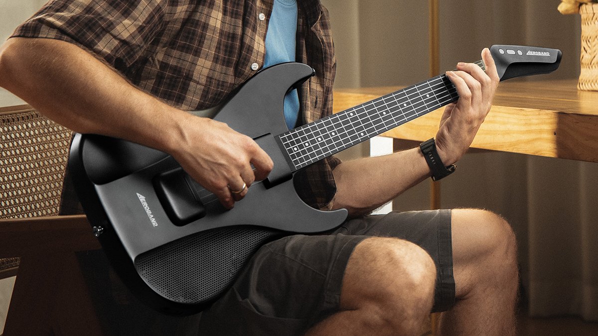 Pain-Free Silicone Strings! Lightweight 2.7kg Detachable AeroBand Guitar!