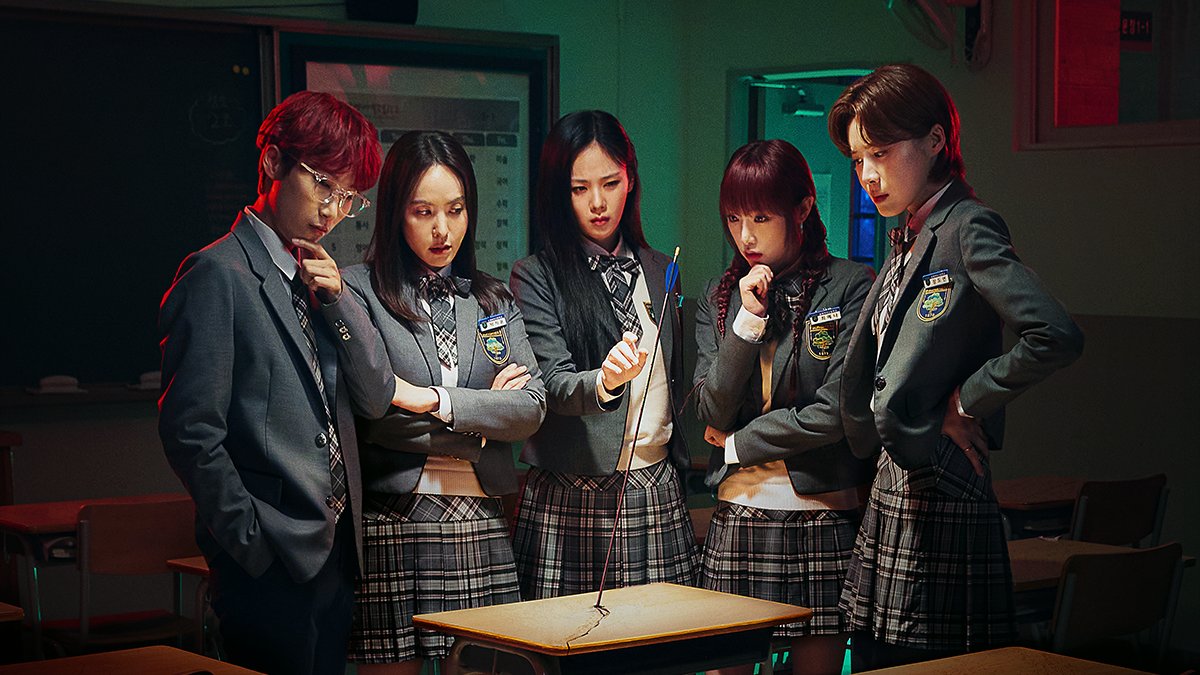 Still not graduated! TVING X Kknack Official <High School Mystery Club 3> Merch