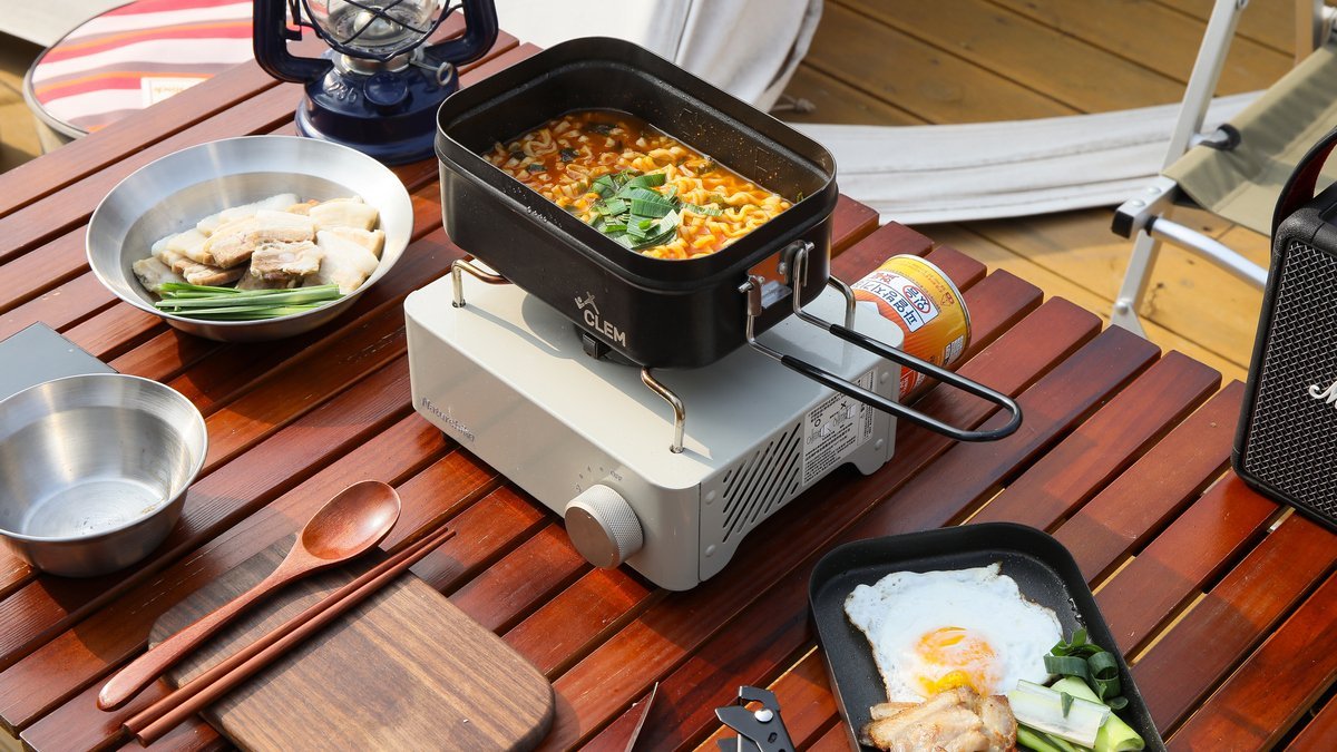 CLEM Camping Nonstick Black Mess Kit with Titanium Stove & Gas Burner