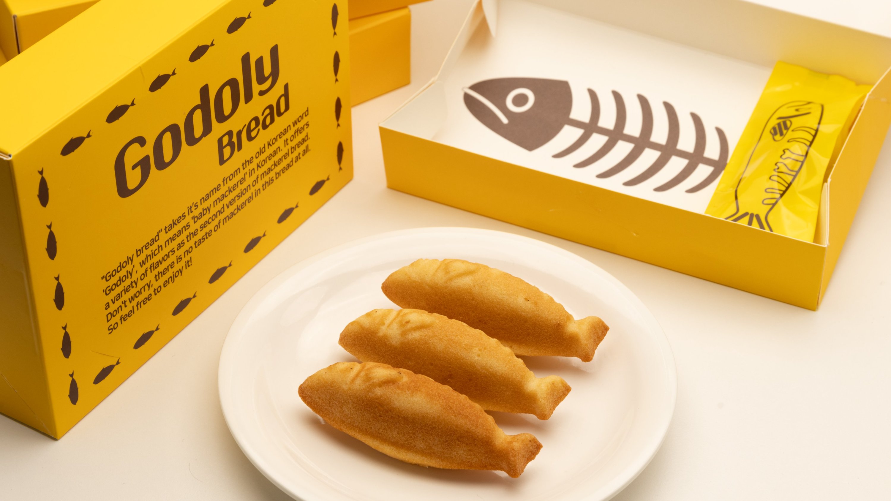 Top 10 Must-Buy Souvenirs from Busan: 'Godori Bread'