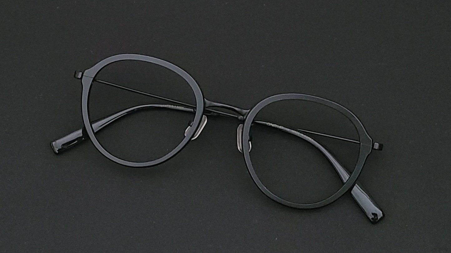 Fresh Style Cool Choice with Clip-On Glasses