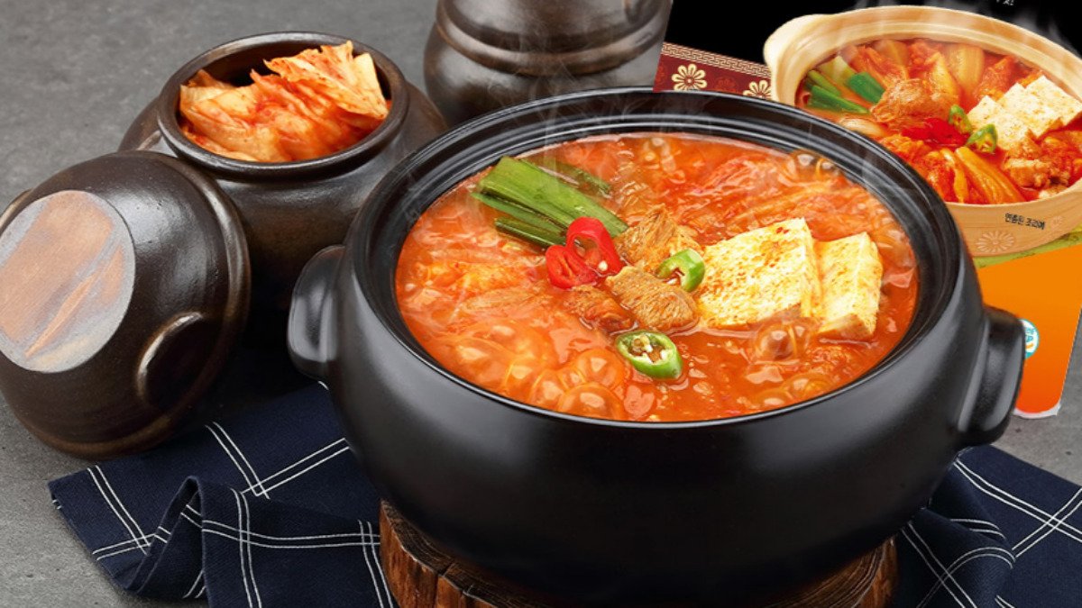 [100%国产老坛泡菜]60年传承，正宗五味家泡菜锅味道！