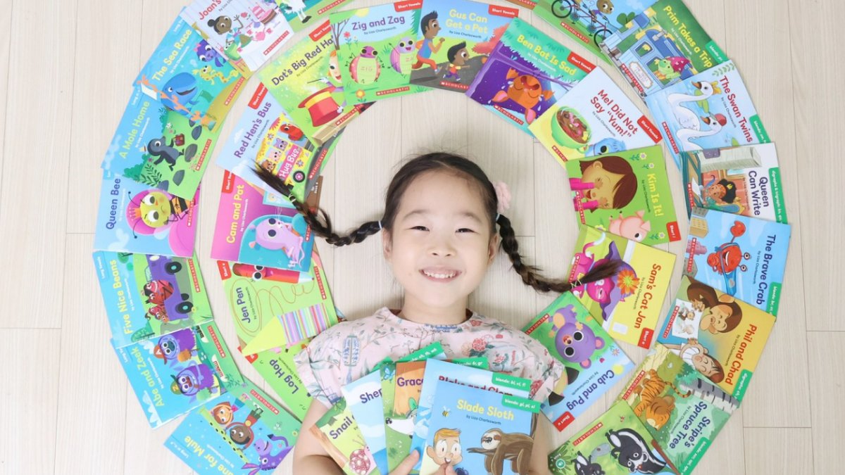 不必送补习班！美国孩子用的自然拼读教材Scholastic