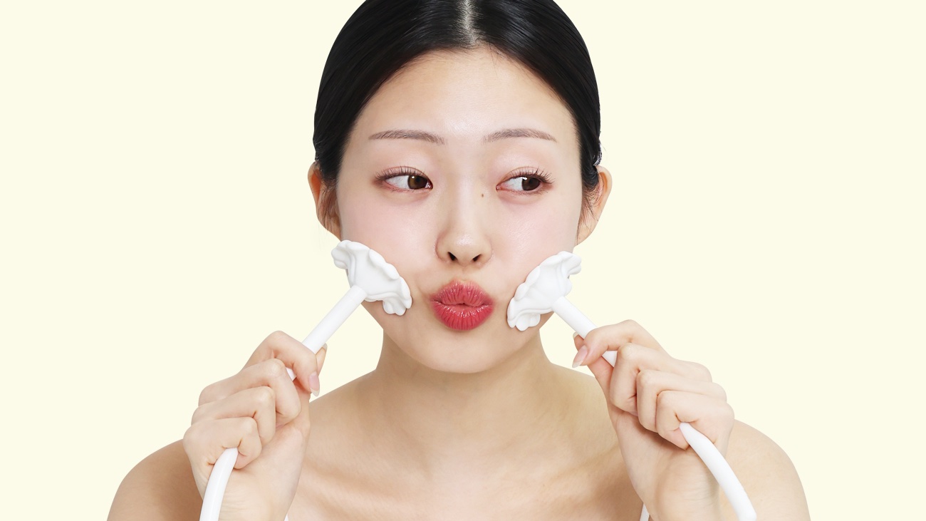 8만건 윤곽관리 노하우 꾹꾹 담은 꽃괄사+VOD로 얼굴길이-2cm