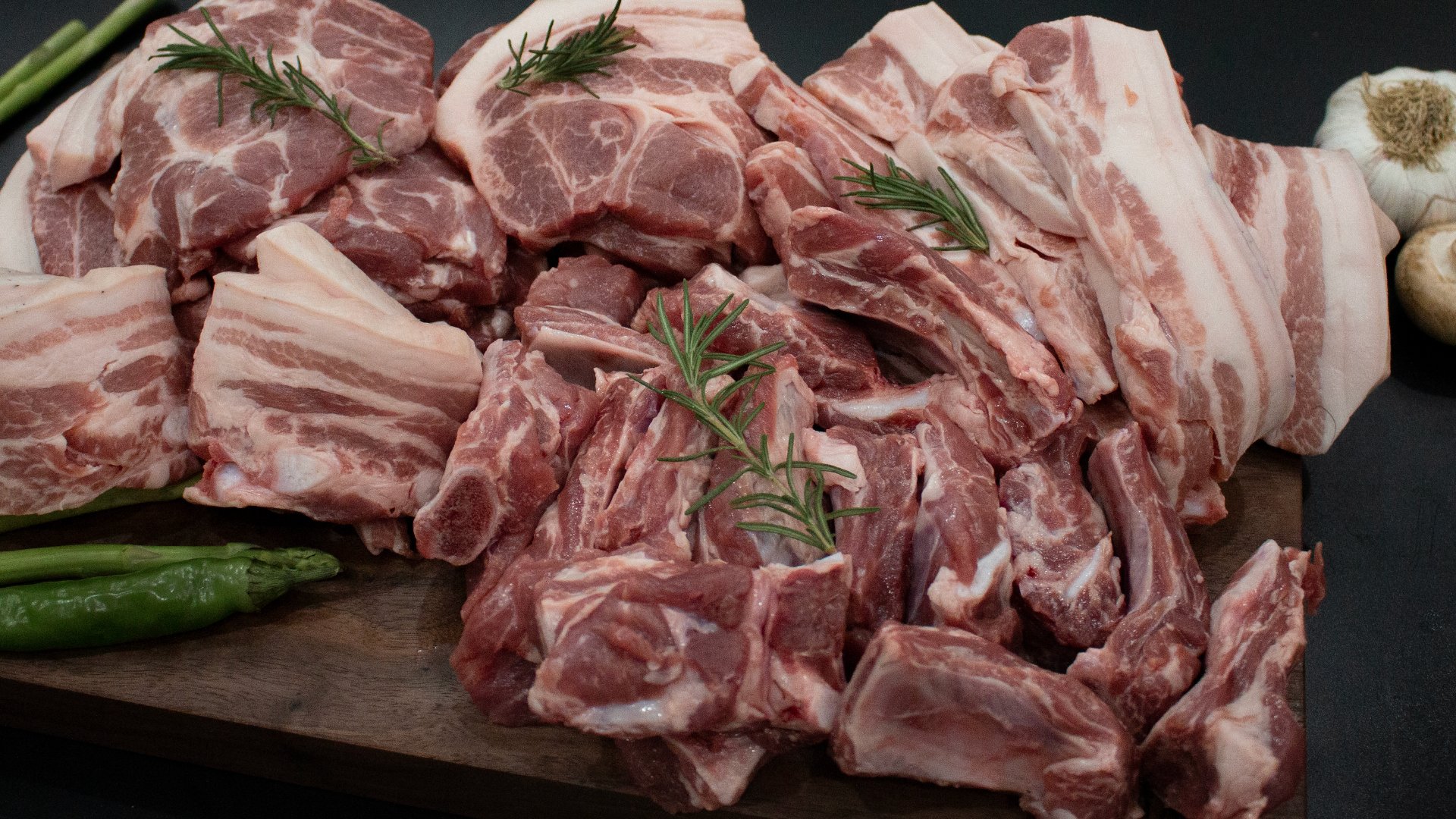 来自纯净济州的满意黑猪节日礼盒！