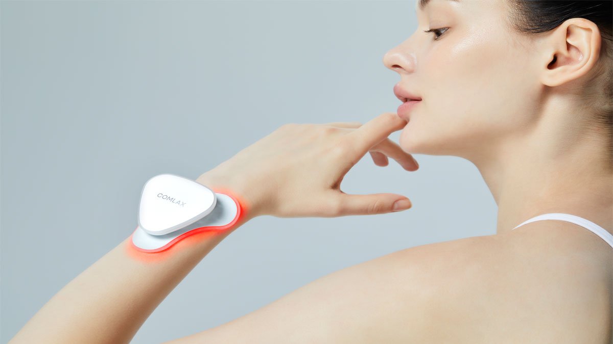 Comlex LED PATCH: Flexible Light Therapy Band That Adheres Smoothly Anywhere
