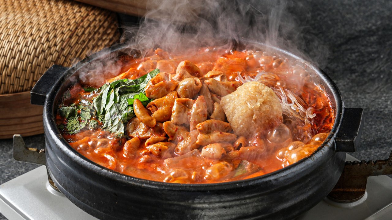 [名店推荐]完美猪肠火锅，鲜美浓郁的连海场猪肠火锅