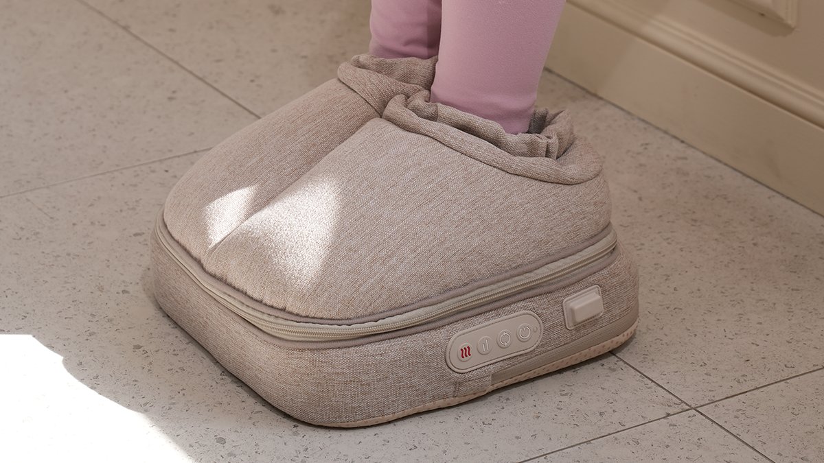 수기 발 마사지를 평생 받는다고? 360도 양방향 회전, 바디케어까지!