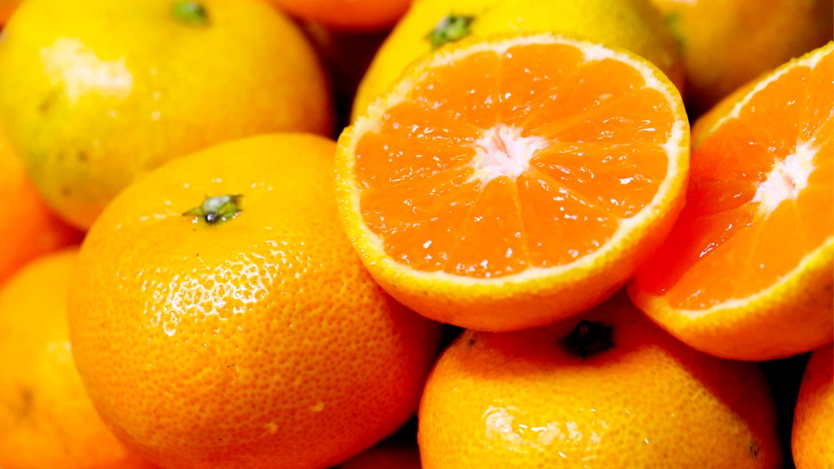 Bursting with juicy sweetness in every bite! <The irresistible charm of mandarin!>
