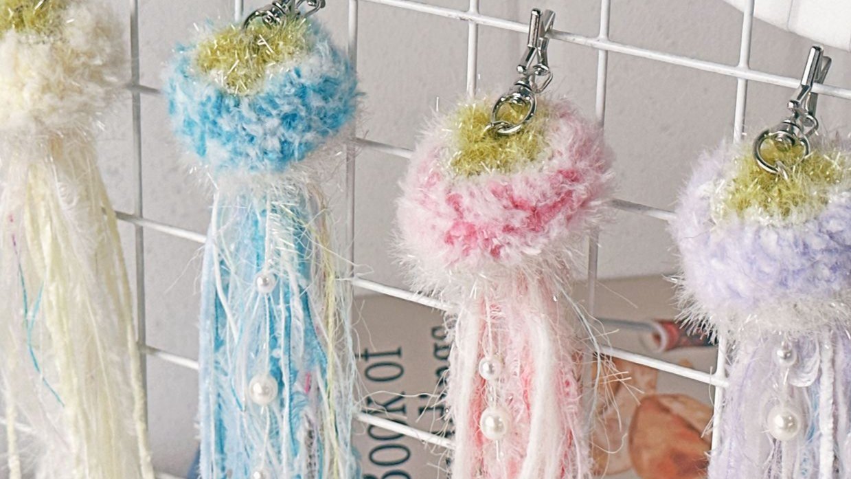 Lucky Jellybuddy Jellyfish Keyring