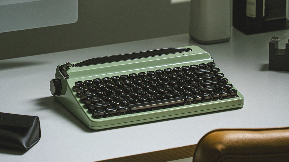 [앱코 키보드] 흘러가는 시간의 한가운데, 타임리스 타자기 키보드