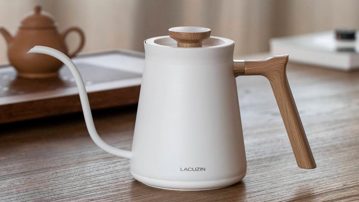 1˚C精准温控，持久芳香不散的电热水壶