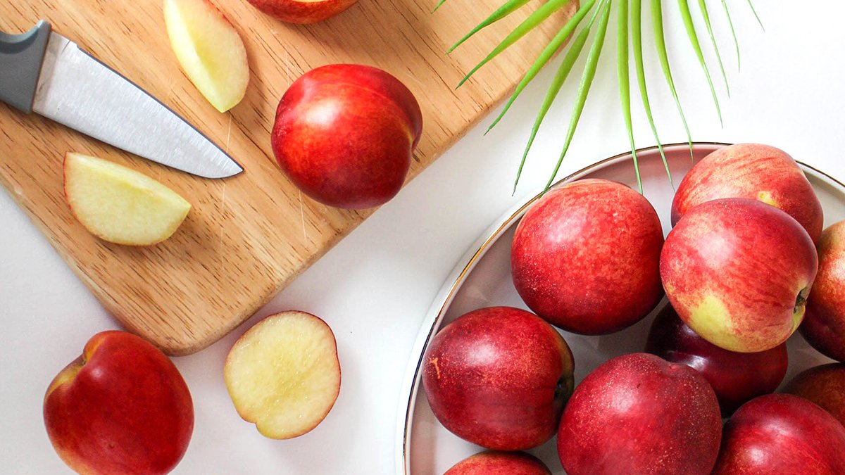 Free Peach Bonus | Juicy Honey Peach Grab It at an Unbeatable Price!